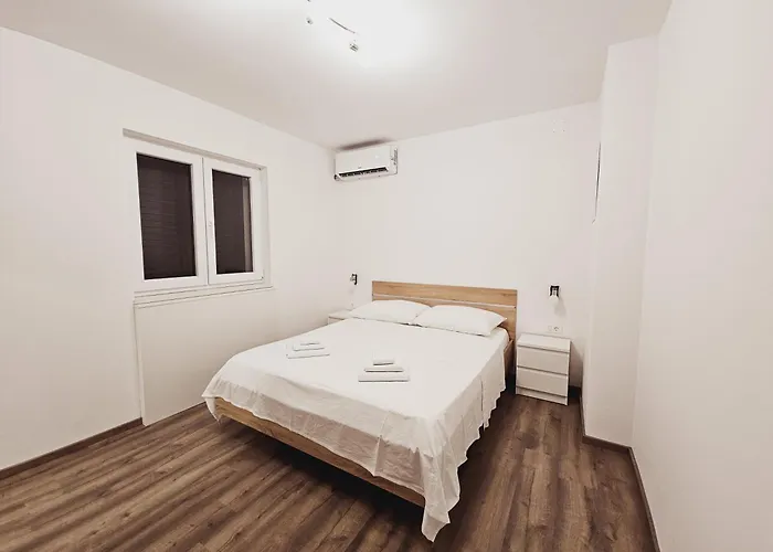 Lavanda * ポヴリャナ